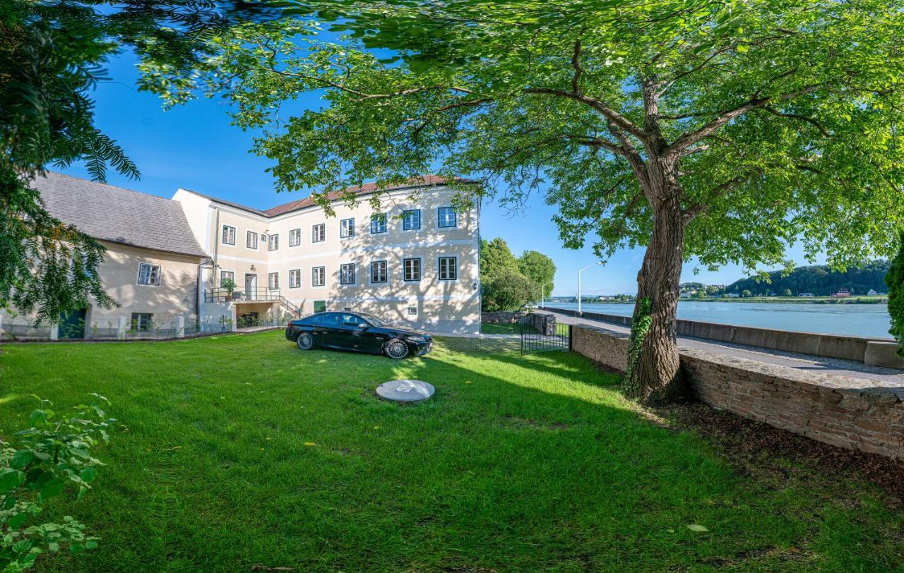 Apartmán Kaiserliches Wohnen Im Alten K&K Postamt Eg Persenbeug Exteriér fotografie